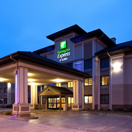 Holiday Inn Express & Suites - Worthington, An Ihg Hotel Ngoại thất bức ảnh
